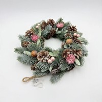 Karangan Bunga Natal Kerucut Pinus Alami Grosir Berbagai Warna Daun Kering Dekorasi Pintu Natal Dalam & Luar Ruangan