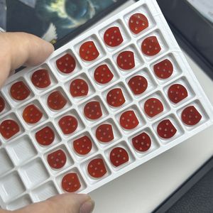 <span class=keywords><strong>Piedra</strong></span> de Ágata Roja Natural <span class=keywords><strong>en</strong></span> Forma de Mariquita, Tamaño 10.1x9.6mm, Altura 2mm, Calcedonia Cornalina Roja Original - Product Image 1