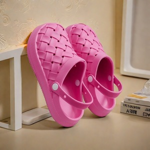 Zuecos Tejidos de Moda para Mujer, Sandalias de Verano Antideslizantes para Playa, Dormitorio, Parejas, Pantuflas de Moda - Product Image 4