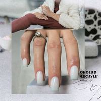 Ongles à presser populaires en plastique blanc carré, longueur moyenne, couleur unie, épais, pré-dessinés, fabriqués en Chine, 24 pièces