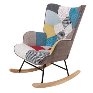 <span class=keywords><strong>Fauteuil</strong></span> <span class=keywords><strong>patchwork</strong></span> coloré Base en bois massif Chaises à <span class=keywords><strong>bascule</strong></span> en tissu du milieu du siècle avec pieds en bois - Product Image 2