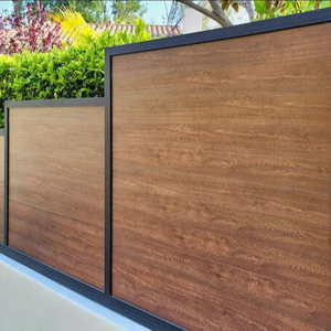 Hot bán tùy chỉnh hạt gỗ hàng rào Bảng điều chỉnh hồ bơi an toàn WPC hàng rào và cổng - Product Image 1