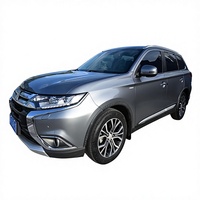 Подержанный Mitsubishi Outlander 2016 2.4L 4WD Elite, 5-местный, бензиновый внедорожник с левым рулем