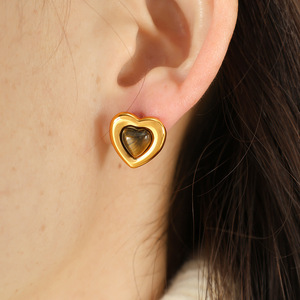 Conjunto de joyería de piedra natural con forma de corazón para mujer, con engaste de bisel, para uso diario, collar de clavícula, pendientes, tono dorado - Product Image 3