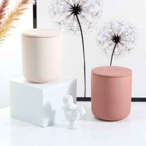 <span class=keywords><strong>Bougie</strong></span> parfumée YOYOLO avec logo personnalisé, durable, marron, motif grain de bois, dans un pot en céramique et béton - Product Image 4