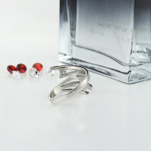 yunnique Geometric <b>Titanium</b> Steel <b>Ring</b> Silver White Stone Prong Setting Unisex Birthday Gift - Product Image 3