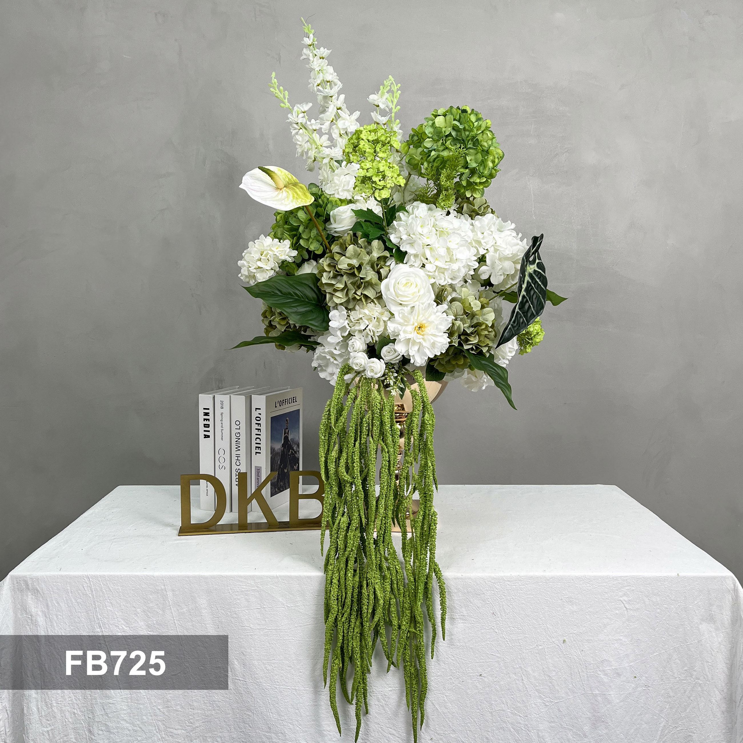 FB725