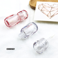 Tube de brillant à lèvres de forme irrégulière de 4ml de capacité personnalisée tube en plastique vide