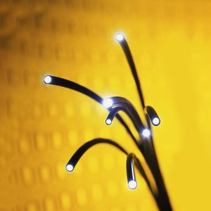 Cable de Fibra Óptica PMMA de <span class=keywords><strong>1</strong></span>.5mm Mitsubishi con Iluminación en el Extremo y Cubierta Negra para Uso en Exteriores - Product Image 4