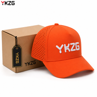 Casquette de baseball de luxe violette imperméable avec logo brodé 3D personnalisé, perforations découpées au laser, casquette snapback de performance, streetwear tendance