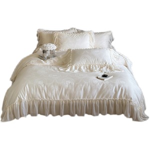 Parure de lit quatre pièces Anna Garden style français en coton jacquard 100 % longues fibres avec bordure en dentelle de mousseline, luxe léger pour mariage - Product Image 5