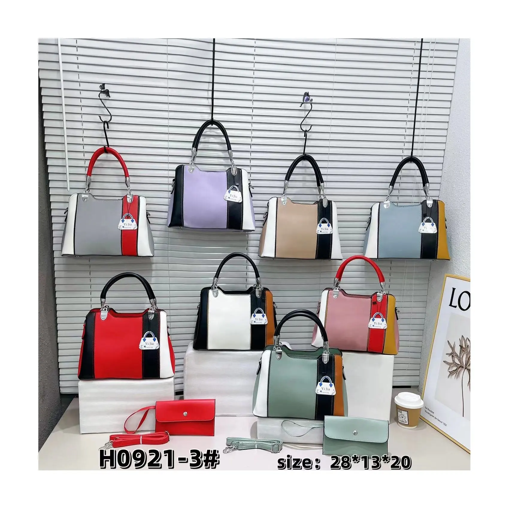 2023 Cheap Wholesale Prices Ladies Bags Zipper Handbags For Women Crossbody Shoulder Bags From China luxury messenger bags