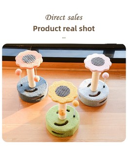 Árbol para Gatos de Madera y Lino con Plataforma Giratoria Interactiva y Pelota de Juguete - Poste Rascador Resistente para Gatos para Espacios Pequeños - Product Image 4