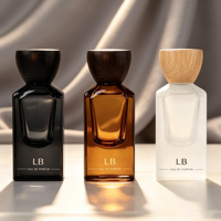 Flacons de parfum en verre épais personnalisés, neufs, 30 ml 50 ml, transparents et luxueux, avec bouchon en bois