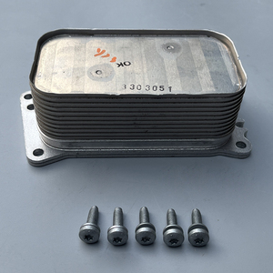 Enfriador de Aceite de Motor 68032203AA para Jeep Wrangler Liberty Dodge 2.8T 2007-2018 68032203 - Product Image 2