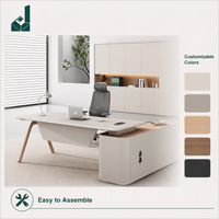 Bureau d'angle en L style crème avec finition laquée et meuble de rangement latéral pour bureau, réunion, réception, espace de travail