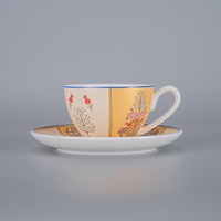 Résistance à l'écaillage 16pcs Bonechina Assiettes à dîner en porcelaine de haute qualité Plats de luxe en porcelaine pour hôtels écologiques