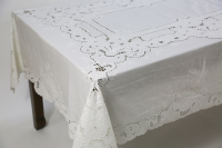 Nappe de table en lin de coton brodé pour la décoration de fête à la maison d'hôtel