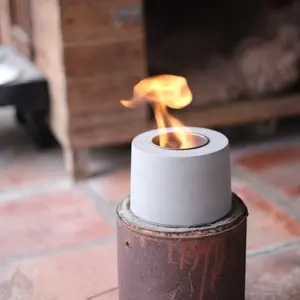 Decorazione domestica Mini camino a etanolo Pozzi per il fuoco da tavolo portatili per interni in cemento