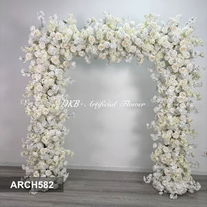Arco de Flores Cuadrado de Rosas Blancas Artificiales Hechas a Mano para Decoraciones de Bodas, Navidad y Regreso a Clases - Product Image 3