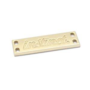 Étiquette de logo rectangulaire en métal sur mesure pour étui homme Or/Couleur personnalisée - Product Image 4