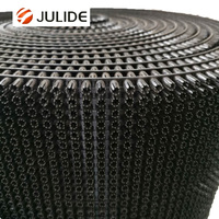Machine à fabriquer des tapis en gazon artificiel Qingdao Julide, machine d'extrusion de tapis en plastique PE, machine de production de tapis de sol