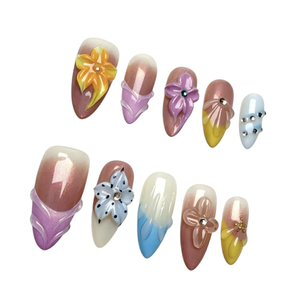 Ongles Press-on Faits Main 10 Pièces Personnalisables Courts Amande Fleur 3D Bordure Française Transparente Ongles <span class=keywords><strong>de</strong></span> Luxe Relevés - Product Image 3