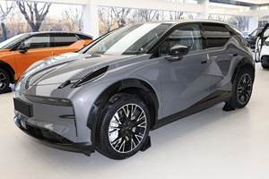 Nouveau véhicule électrique chinois Zeekr X 2026, SUV 5 portes 4 places, autonomie 420 km, à vendre - Product Image 5