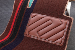 <span class=keywords><strong>Tappetini</strong></span> Auto Personalizzati per <span class=keywords><strong>Audi</strong></span> <span class=keywords><strong>A6</strong></span>, Set Completo OEM di Lusso - Impermeabili e Antiscivolo - Product Image 4