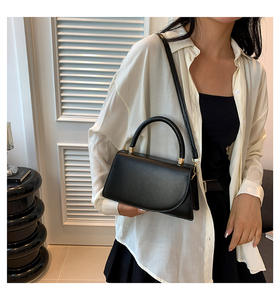 Sac à bandoulière de couleur unie à la mode Sac à main à la mode Petit sac carré. Z0103 - Product Image 6