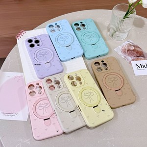 <span class=keywords><strong>Coque</strong></span> de téléphone portable en gel de silicone liquide magnétique avec support, design nœud, finition mate, style Ins, pour <span class=keywords><strong>iPhone</strong></span> 17 Pro Max - Product Image 1