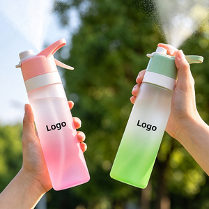 Bouteille d'eau sportive en Tritan de 700 ml pour filles, élégante, grande capacité, pour l'été, pour enfants, étudiants, usage scolaire, avec fonction spray, OEM ODM - Product Image 2