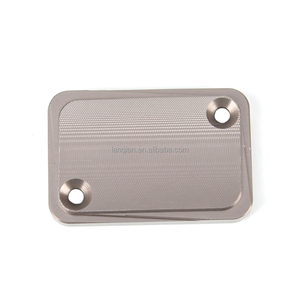 Para <span class=keywords><strong>CFMOTO</strong></span> CF MOTO 450SR <span class=keywords><strong>450</strong></span> <span class=keywords><strong>SR</strong></span> 2022 2023 2024, Cubierta Protectora de Aluminio para Depósito de Líquido de Frenos y Embrague Trasero de Motocicleta - Product Image 5