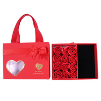 Boîte à bijoux double anneau avec 12 roses artificielles rouges faites à la main pour la Saint-Valentin 2026, Noël, Nouvel An, Pâques