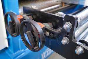 Anpassbare Dachprofil-Rollformmaschine für Dachbleche und Metallblechprägung - Product Image 4