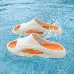 Wholesale Outdoor Beach <b>Slippers</b> Men Shoes New Style Sandal Shoes Home <b>Slippers</b> - Product Image 5