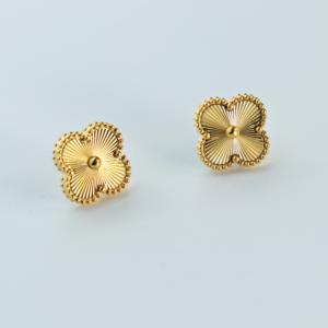 Juego de Aretes Vefiery de Acero de Titanio de Estilos Variados, Aretes Colgantes, de Aro y de Perno, Hipoalergénicos e Impermeables para Mujer - Product Image 1
