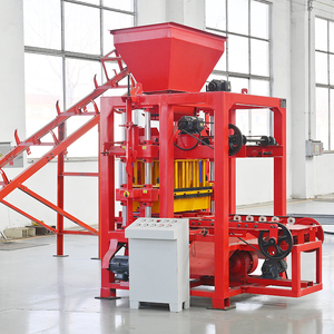 Machine de fabrication de pavés autobloquants à haute teneur en ciment YAODA QTJ4-26 avec moteur à pression, pompe, roulement et engrenage - Product Image 1
