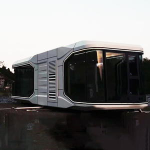 Cabine de voyage futuriste, maison de vacances de loisirs, maison mobile de luxe sauvage, style B&B, maille en aluminium, horloge rouge, séjour chez l'habitant, hôtel - Product Image 5