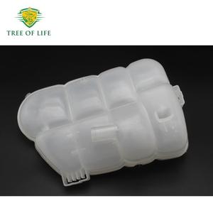 Réservoir de liquide de refroidissement Tree Of Life pour Ford Focus, réservoir d'expansion en plastique - Product Image 2