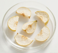 Vriesgedroogde peerblokjes met veel vezels |   Darmvriendelijke prebiotische fruitsnack zonder toegevoegde suikers voor een gezonde levensstijl
