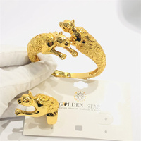 Vente en gros de bijoux tendance pour femmes, bracelets avec nouvelles tendances de produits 2024. Bracelets en or pour femmes.