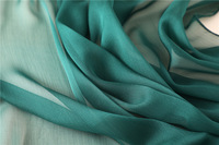 Elégant foulard en mousseline de soie 6 Momme 185*105cm châle multicolore pour la plage ton solide