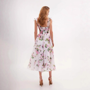 Vestido de noche de organza con estampado floral y hombros descubiertos, cintura imperio, largo y elegante para mujer, azul y rosa - Product Image 3