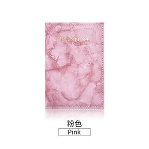 غلاف جواز سفر عصري من الرخام والجلد الصناعي للنساء من JMZ - Product Image 5
