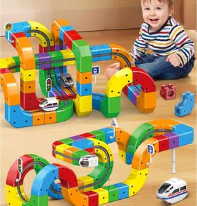 Jouets de voitures sur rail magnétique, ensembles de pistes de course flexibles pour tout-petits et enfants, ensembles de trains électriques sur rail magnétique - Product Image 1