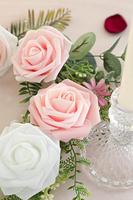 Fleurs artificielles en soie plastique, roses en mousse réalistes pour bouquets de mariage DIY, décorations de Noël, tables de fête, maison