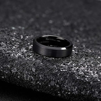Bague de mariage élégante en tungstène à double biseau de 8mm Bague de conception givrée à la mode
