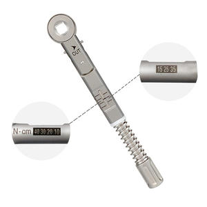 Clé à cliquet dentaire double usage TW2 argentée, outil oral manuel de classe I avec poignée moletée - Product Image 5