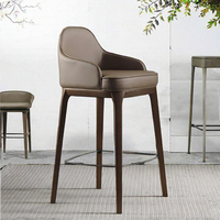 Chaise de bar en bois de style moderne du milieu du siècle, tabouret haut confortable et rembourré pour la décoration de bar à domicile
